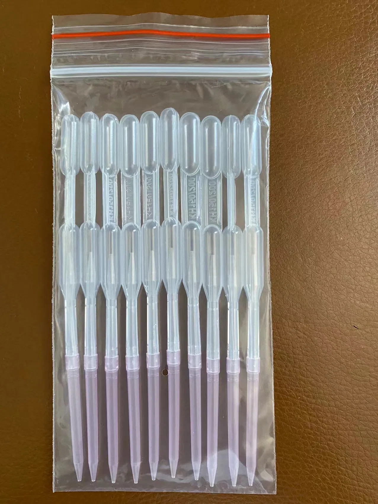 精确定量吸管 11